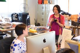 人の仕事を訪ね伝える