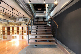 場所ありき、働き方ありき