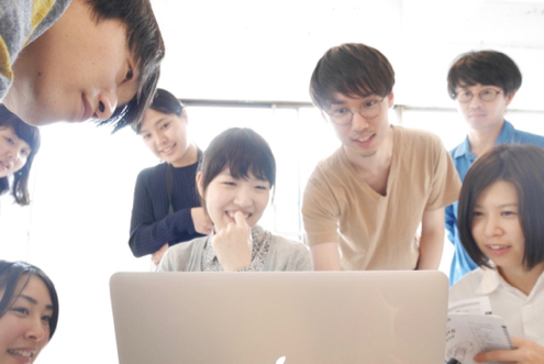 仕事百貨の編集者ナイト